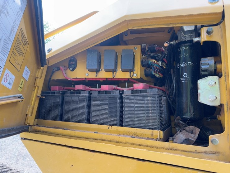 2019-deere-950k-image-34