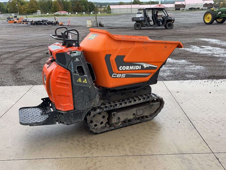 2023-cormidi-c85-tracked-concrete-buggy-image-3