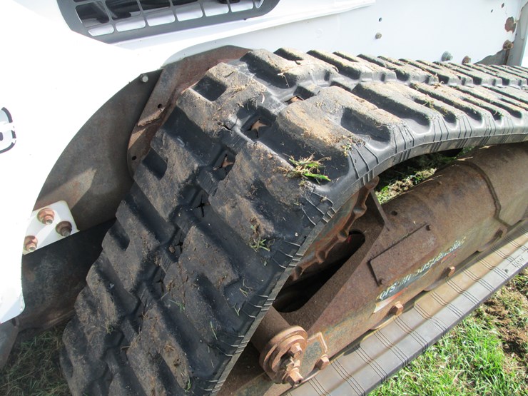 2019-bobcat-t870-image-11