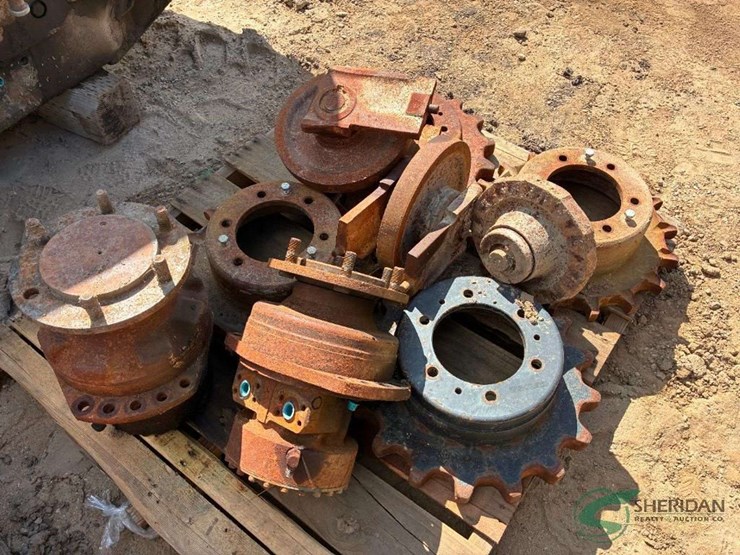bobcat-t250-skid-steer-parts-machine-image-7