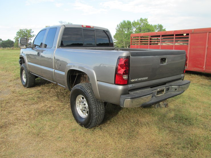 2007-chevrolet-2500hd-image-4