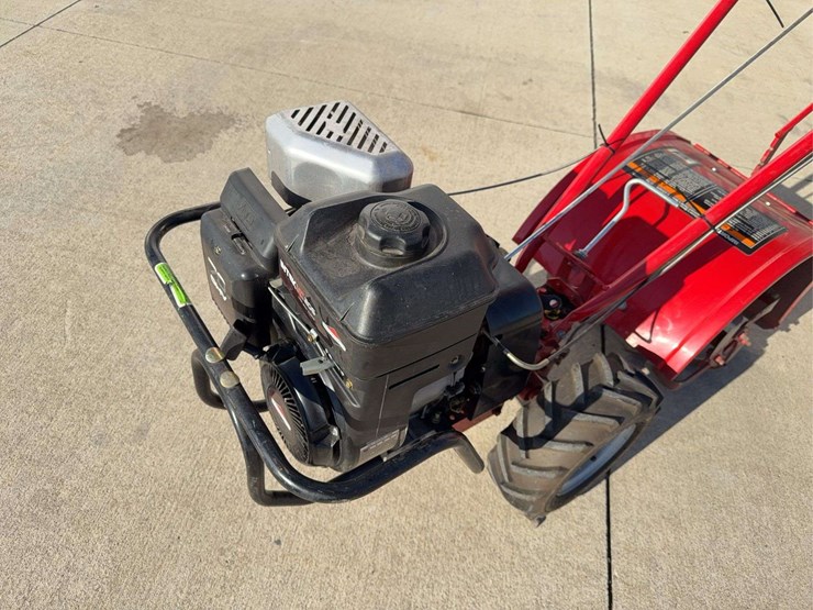troybilt-walk-behind-rototiller-image-10