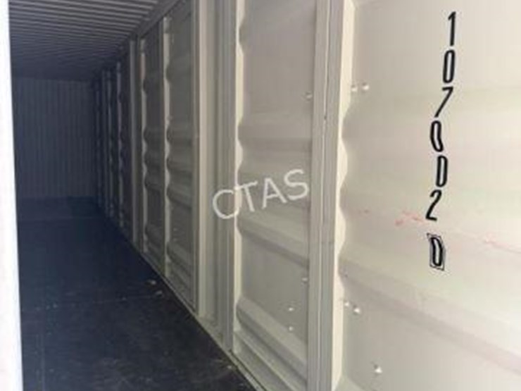#82-•-40'-high-cube-conex/shipping-container---one-trip-image-10