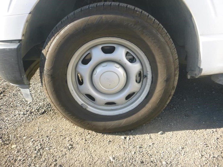 2021-ford-f150-image-13