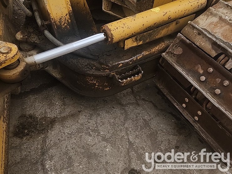 2008-caterpillar-d3k-lgp-image-20