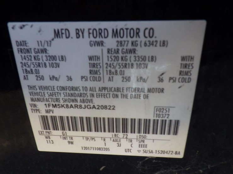 2018-ford-explorer-image-17