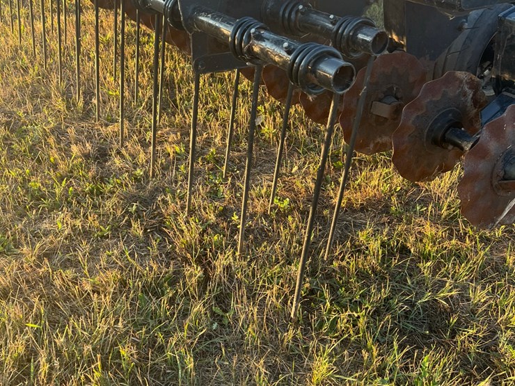 mandako-model-t4030-vertical-tillage-image-41
