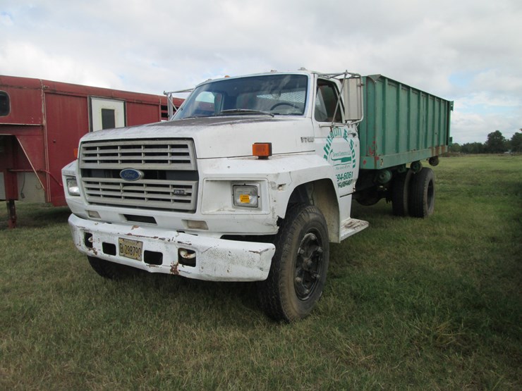 1989-ford-f700-image-1