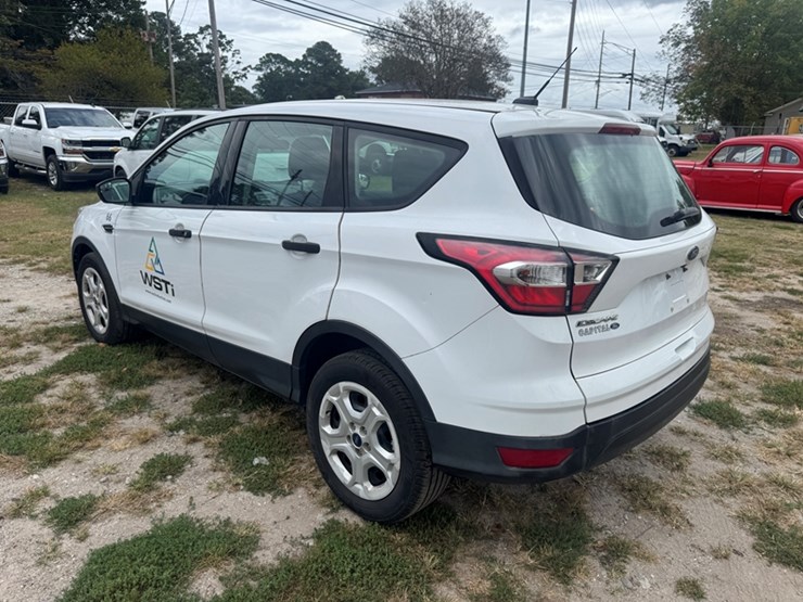 2017-ford-escape-image-4