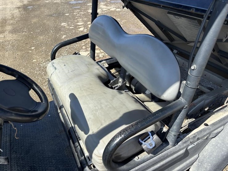 2018-club-car-carryall-1500-utility-cart-image-12