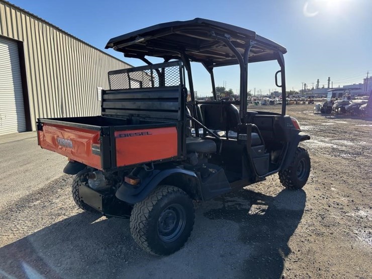2018-kubota-rtvx1140-image-3
