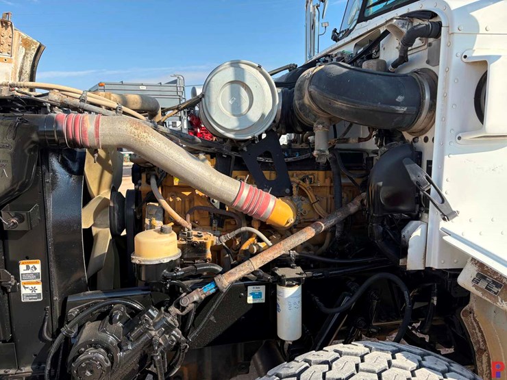 2006-peterbilt-357-image-11