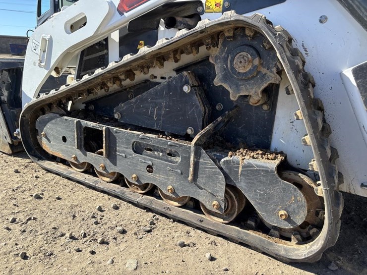 2023-bobcat-mt100-image-15
