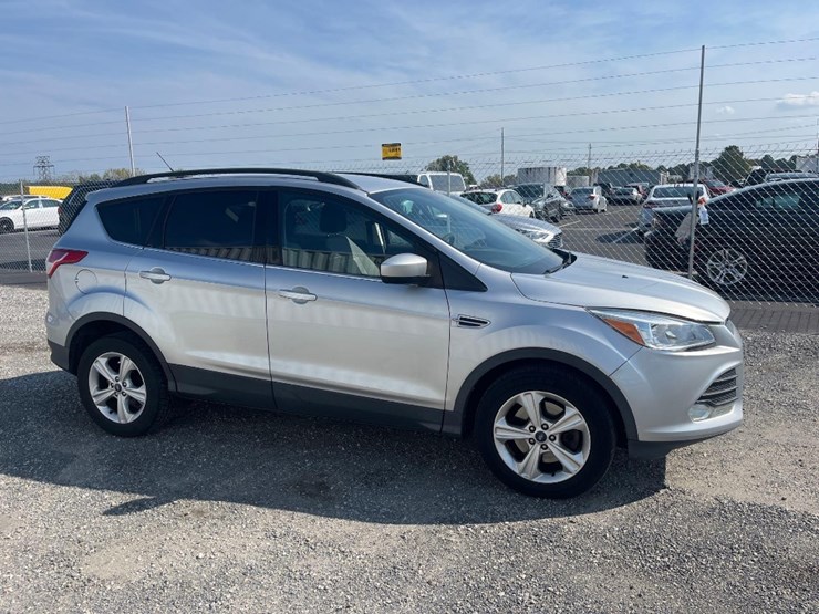 2014-ford-escape-image-4