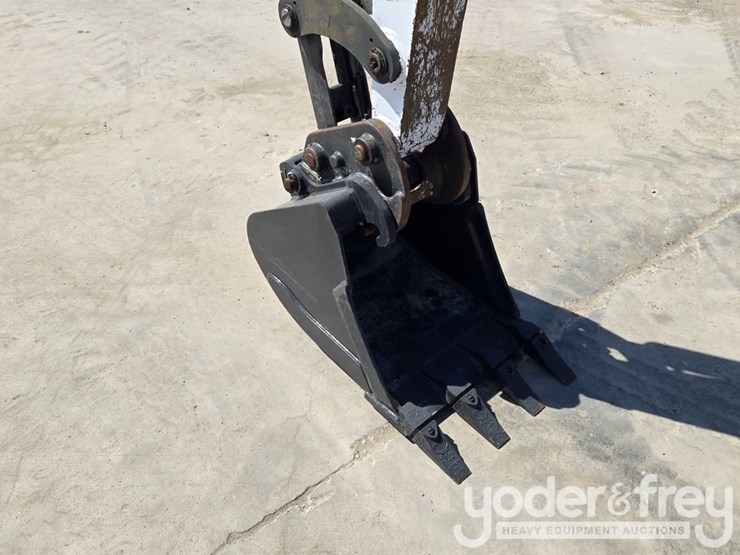 2021-bobcat-e35-image-9
