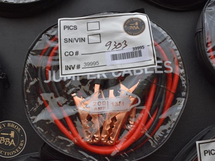 future-200-amp-13-ft-jumper-cables-with-storage-case-image-1