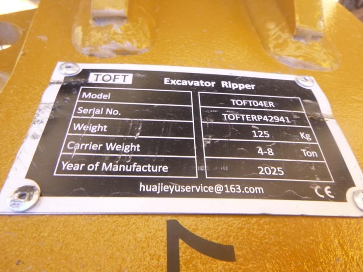 caterpillar-306-image-6