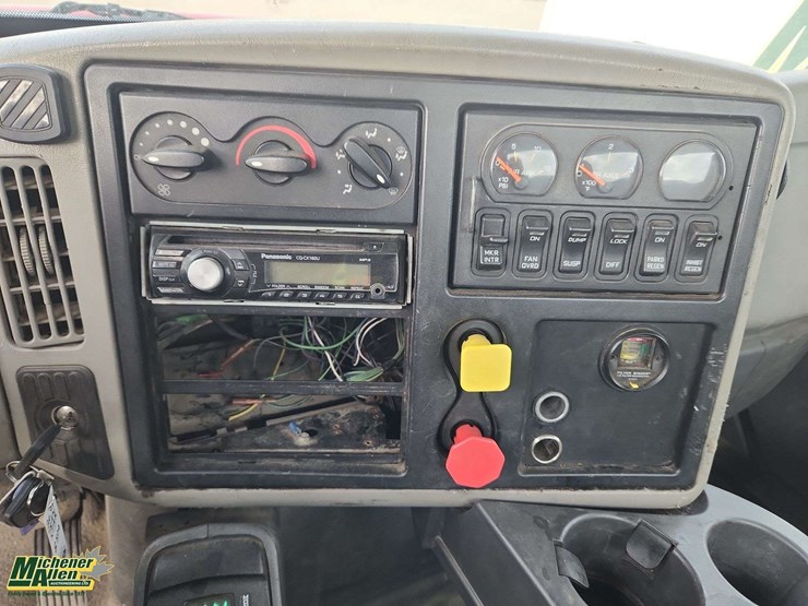 2008-international-transtar-8500-image-11