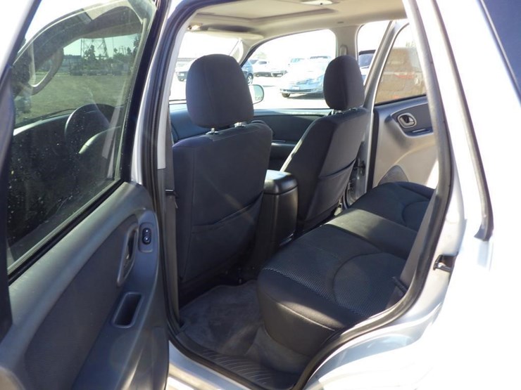 2005-mazda-tribute-image-7
