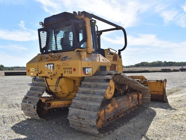 2020-caterpillar-d6n-lgp-image-58
