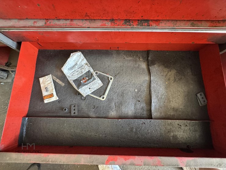snap-on-rolling-tool-box-&-top-chest-with-side-cab-snap-on-rolling-tool-box-&-top-chest-with-side-cab-image-20