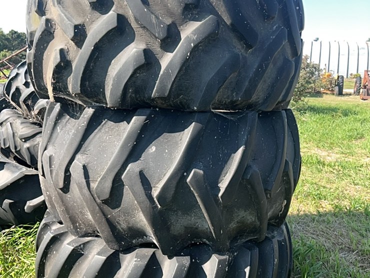 (3)-30.5/32-combine-tires,-decent-tires-image-12