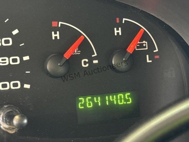 2008-ford-e350-image-21