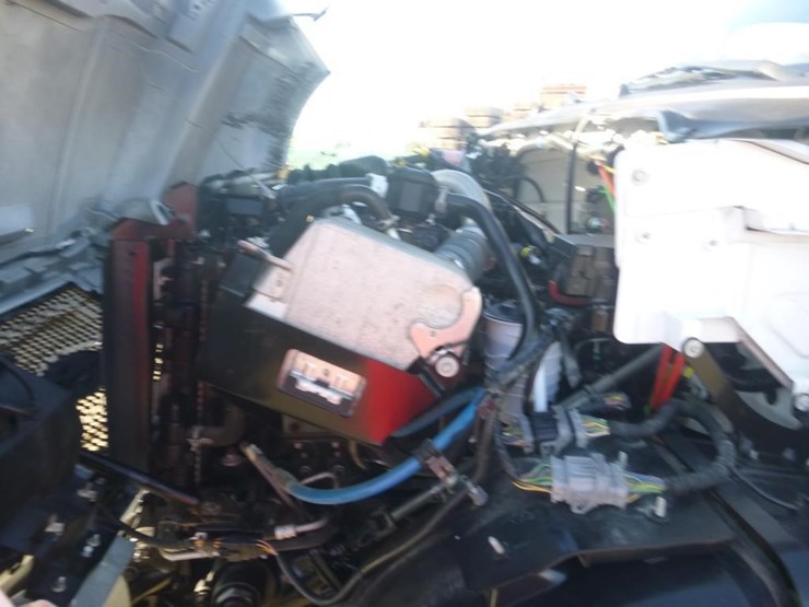 2016-ford-f750-image-23