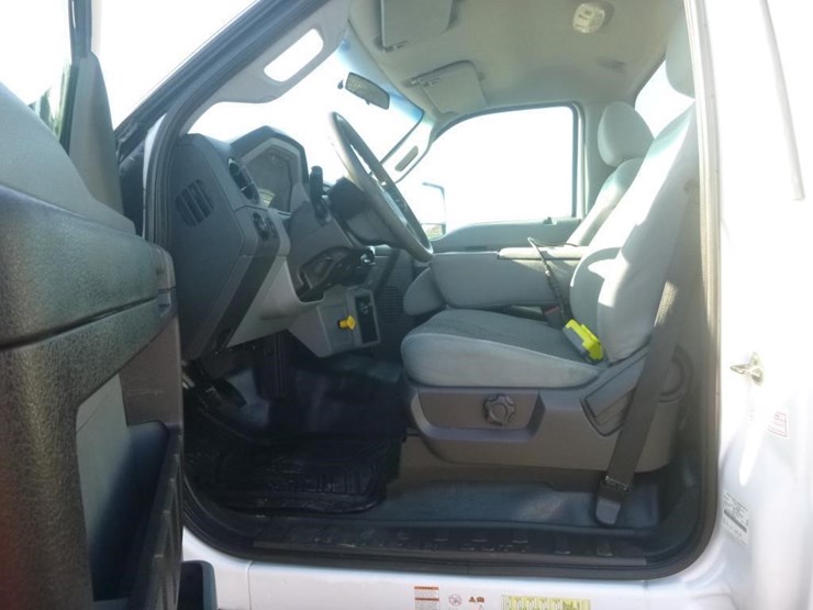 2016-ford-f750-image-15