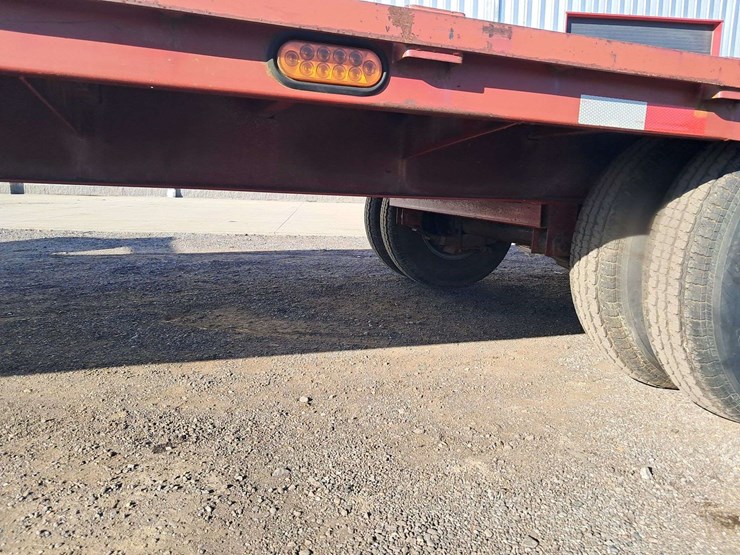 2015-red-rhino-gooseneck-trailer-30'-image-16