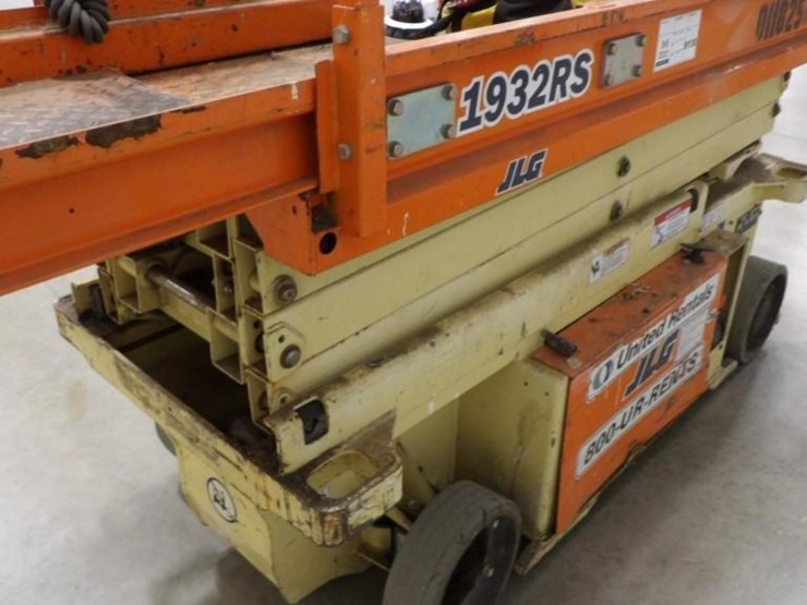 2013-jlg-1932rs-image-6