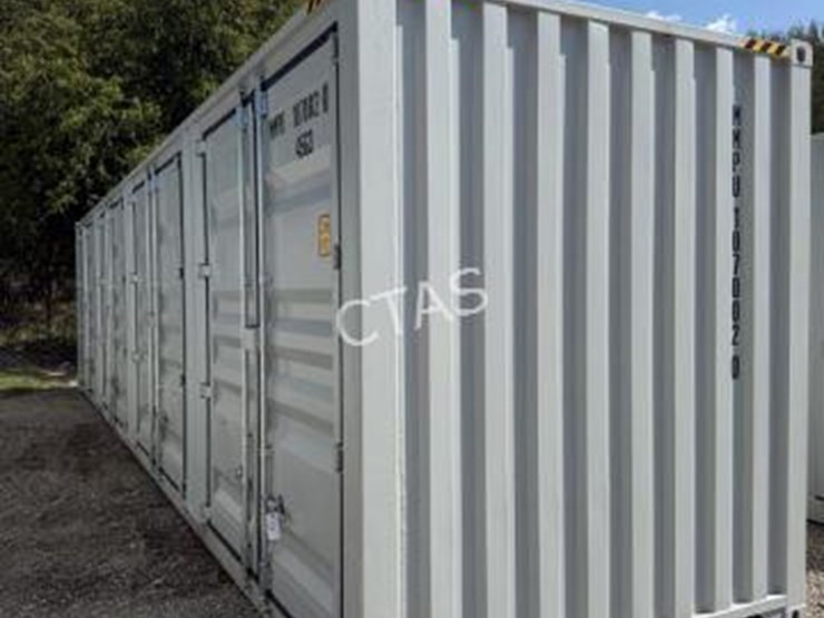 #82-•-40'-high-cube-conex/shipping-container---one-trip-image-6