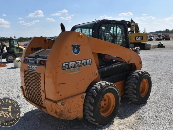 2013-case-sr250-image-29