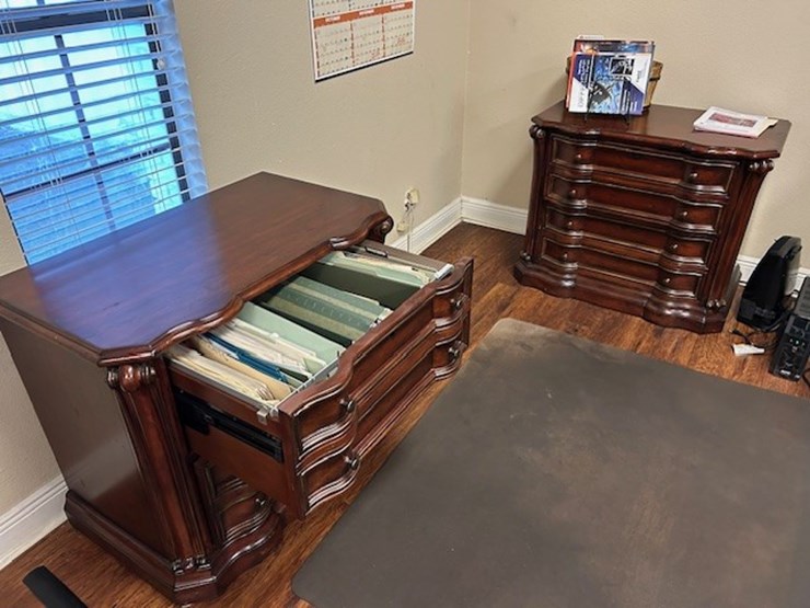 #1001-•-(2)-heavy-duty-wood-file-cabinets-image-1