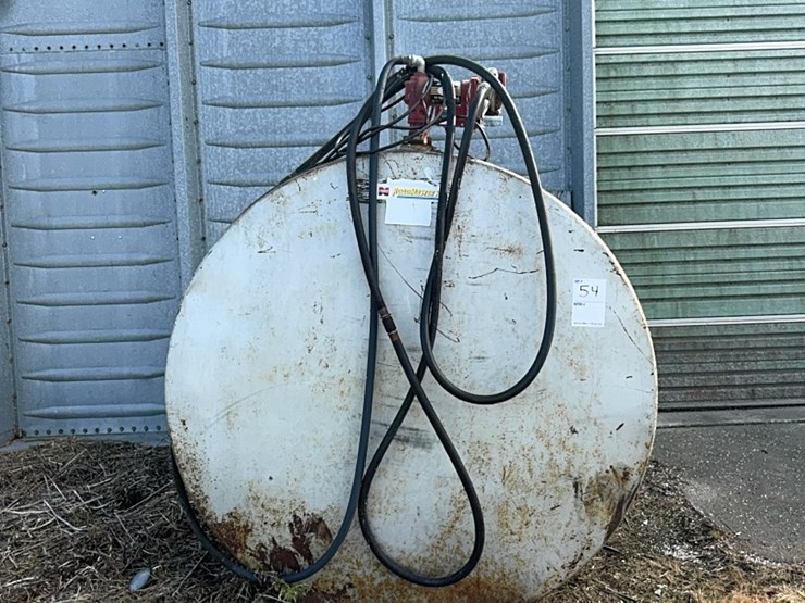 1,000-gallon-fuel-tank-with-pump-image-3