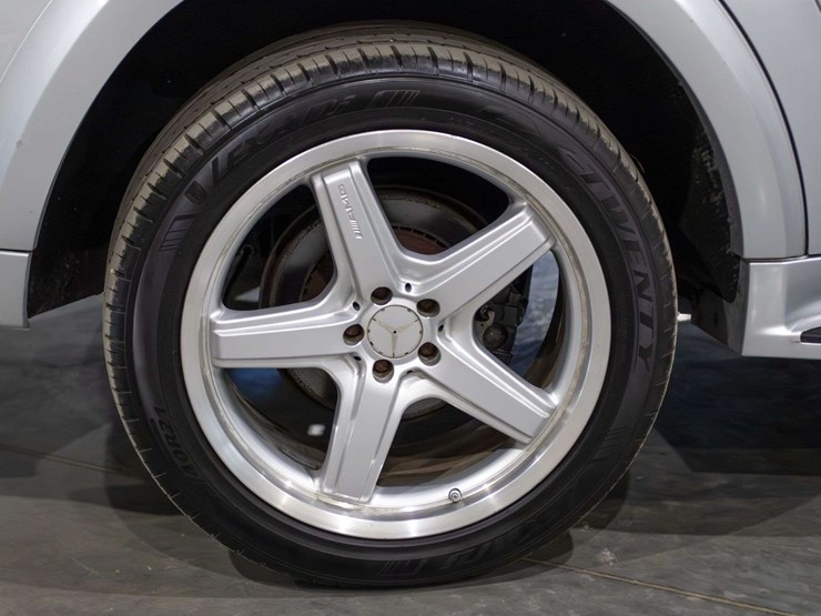 2008-mercedes-benz-gl-550-amg-suv-image-20