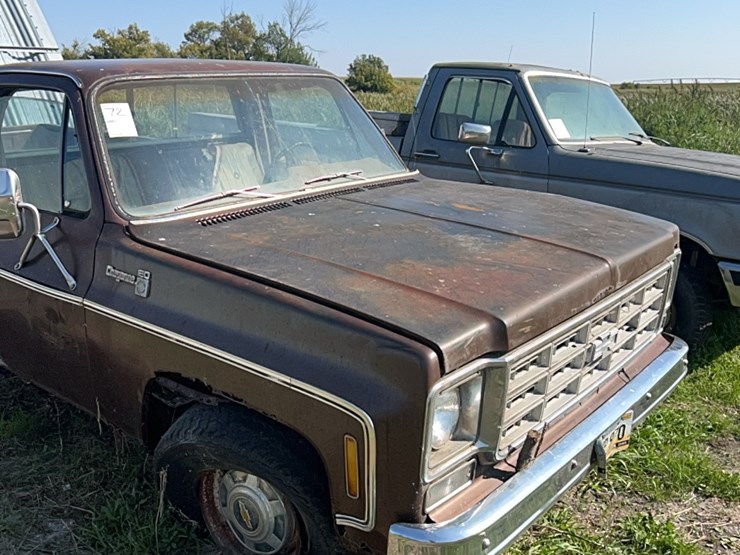 1978-chevy-cheyenne-20-3/4-ton-2-wheel-drive-pick-up,-been-sitting,-sell-as-is-image-12