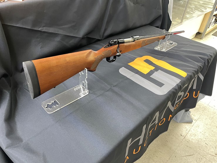 #4063-•-winchester-m70-featherweight,-sn:-pt04484yv35g-image-1
