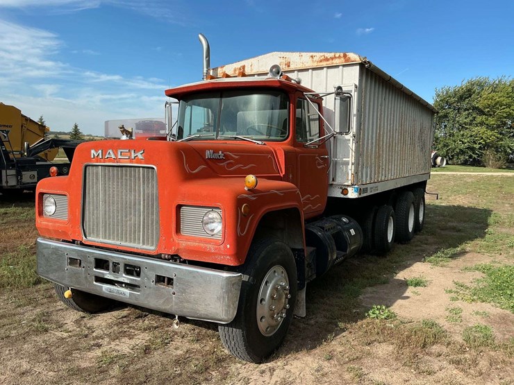 1980-mac-truck-image-6
