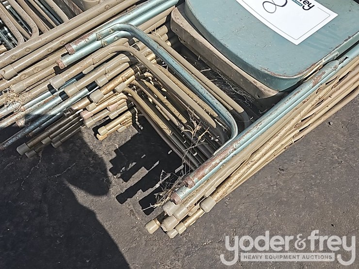 folding-chairs-(10-of)-image-2