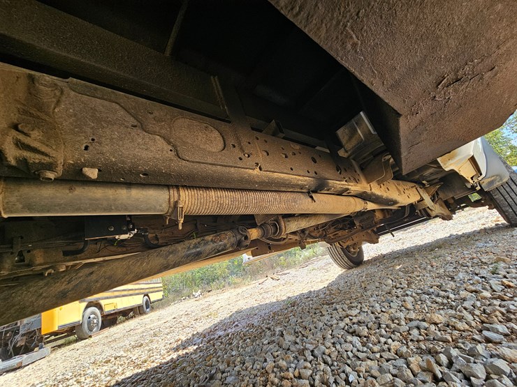 2005-ford-f550-image-59