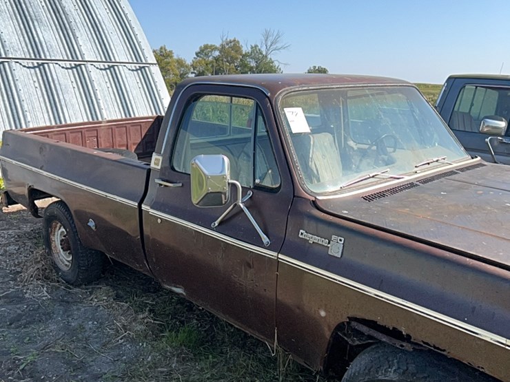 1978-chevy-cheyenne-20-3/4-ton-2-wheel-drive-pick-up,-been-sitting,-sell-as-is-image-13