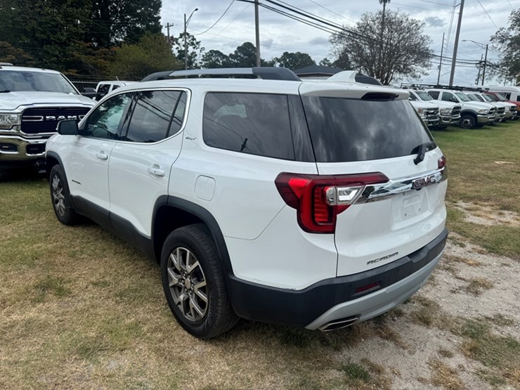 2020-gmc-acadia-slt-image-4