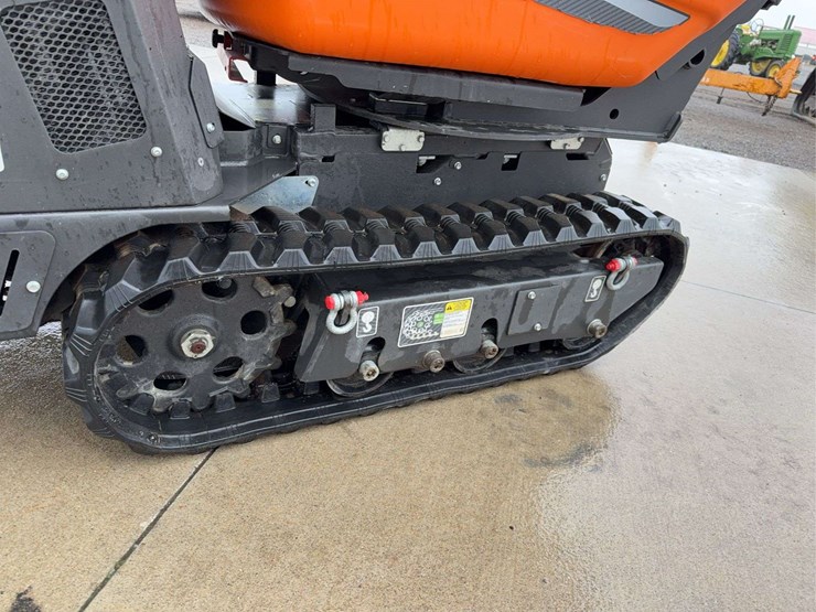 2023-cormidi-c85-tracked-concrete-buggy-image-9