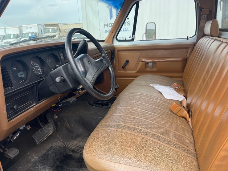 1992-dodge-ram-350-image-7