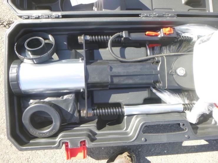 unused-52cc-gas-powered-t-post-driver-image-3