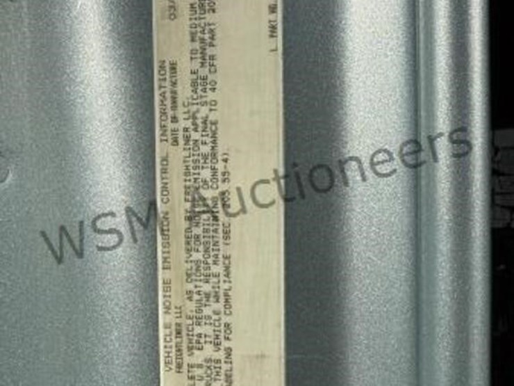 2005-freightliner-m2-f/b-image-27