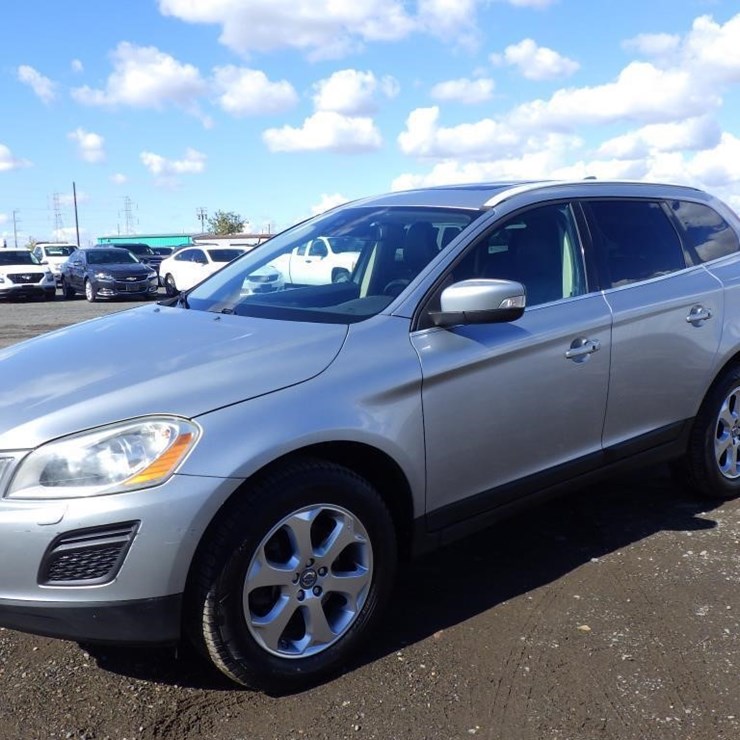 2013 VOLVO XC60