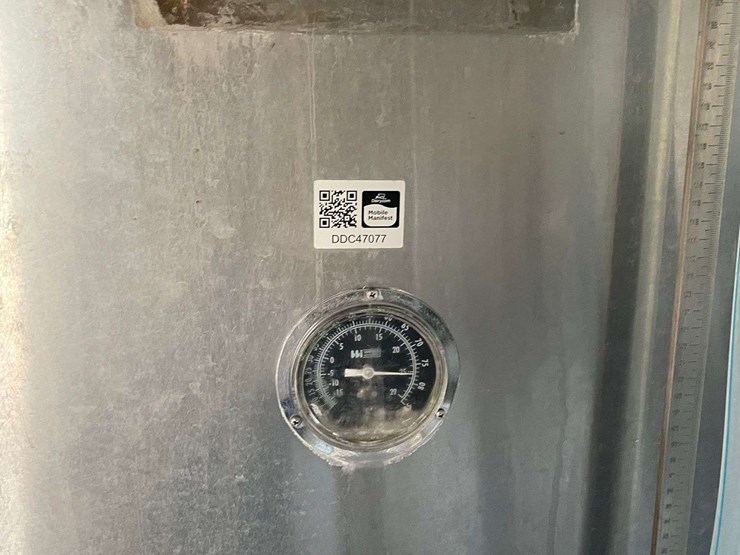 mueller-2000-gallon-milk-tank-image-23