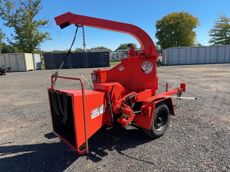 eeger-beever-tow-behind-wood-chipper-image-5
